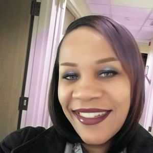 Meet your Posher, Rayc